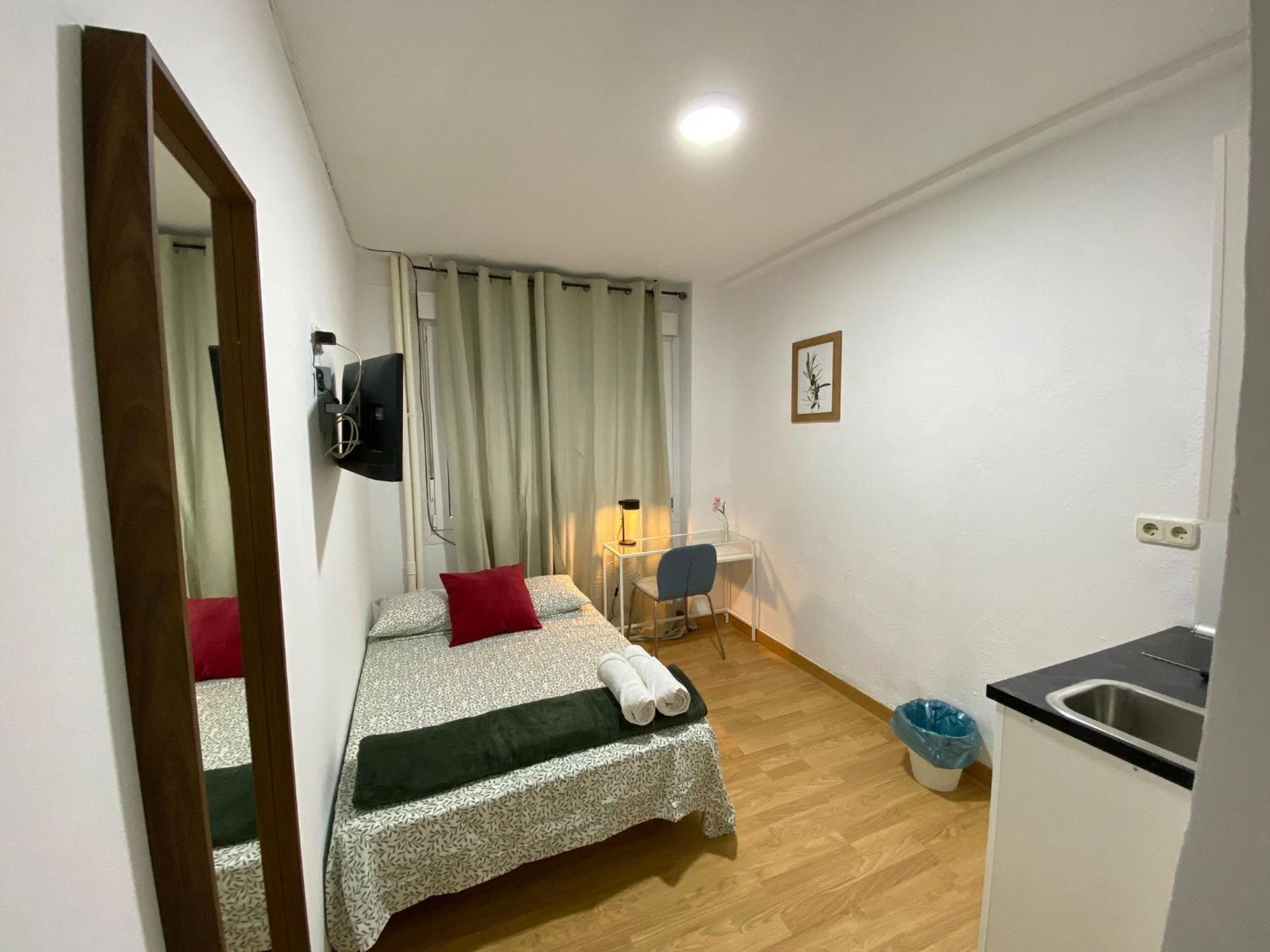 Travelstep Malasana Madrid Eksteriør billede
